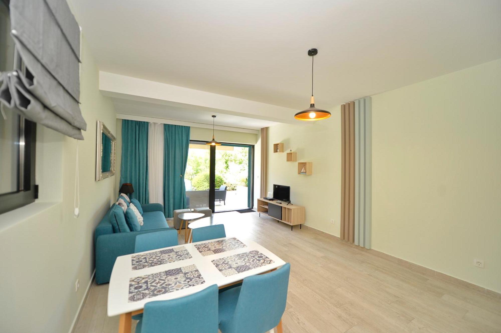 Apartments Boka Blue Dobrota Cattaro Esterno foto