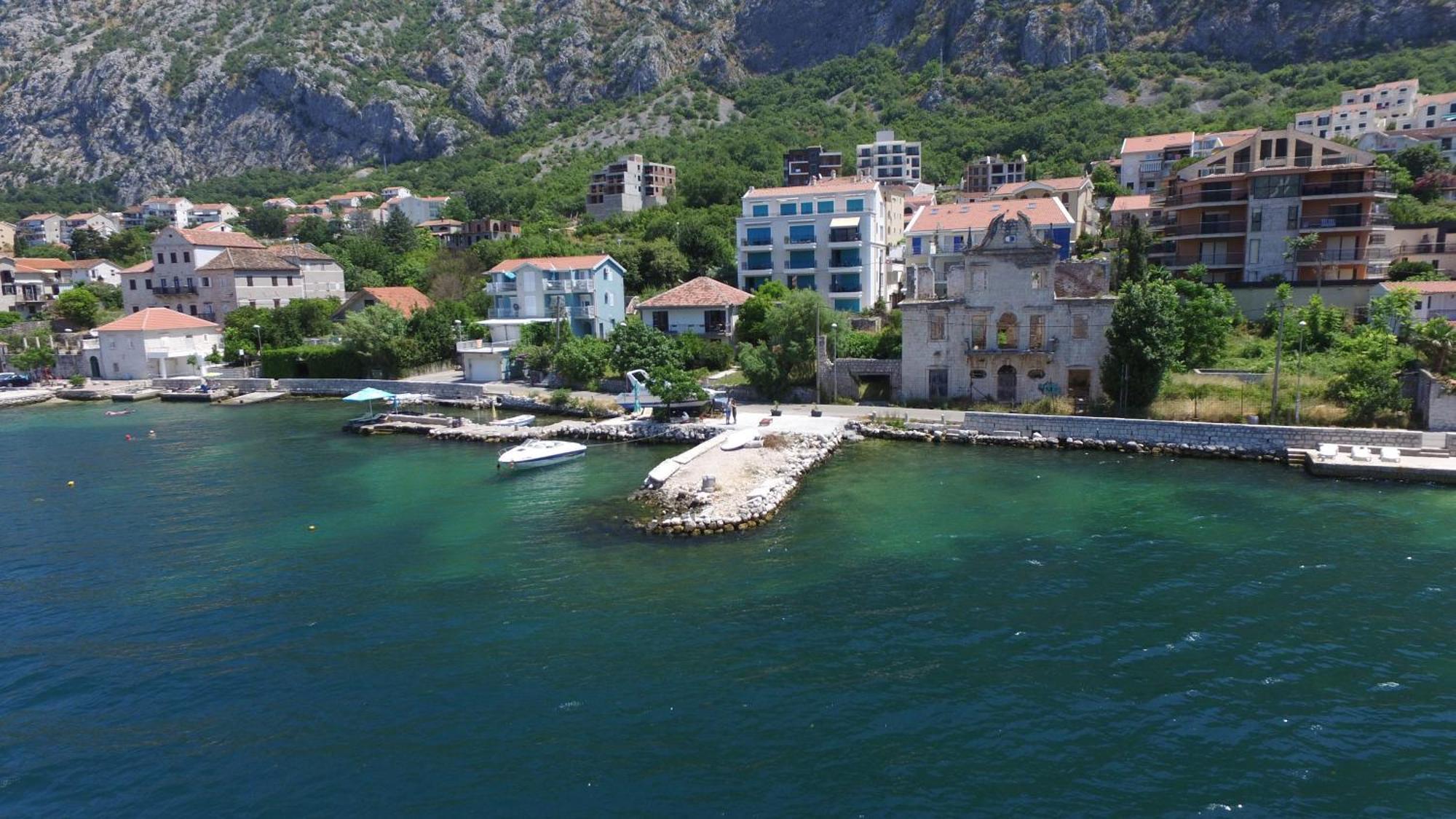 Apartments Boka Blue Dobrota Cattaro Esterno foto