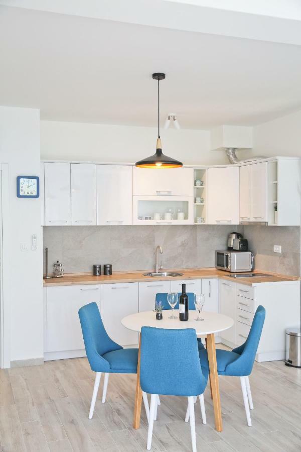 Apartments Boka Blue Dobrota Cattaro Esterno foto